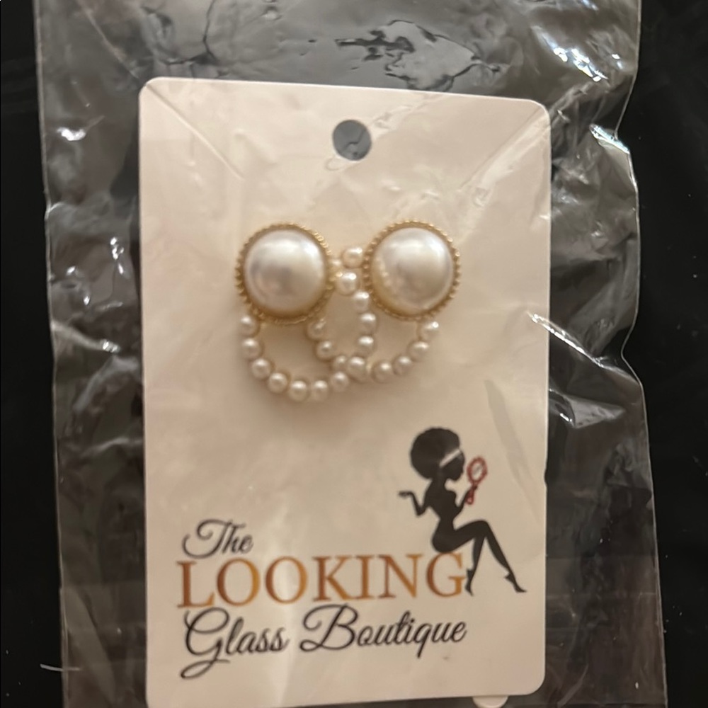 Gold and White Pearl Earrings